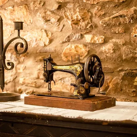 Stone House - Private Garden Retreat * Milea (Messenia)